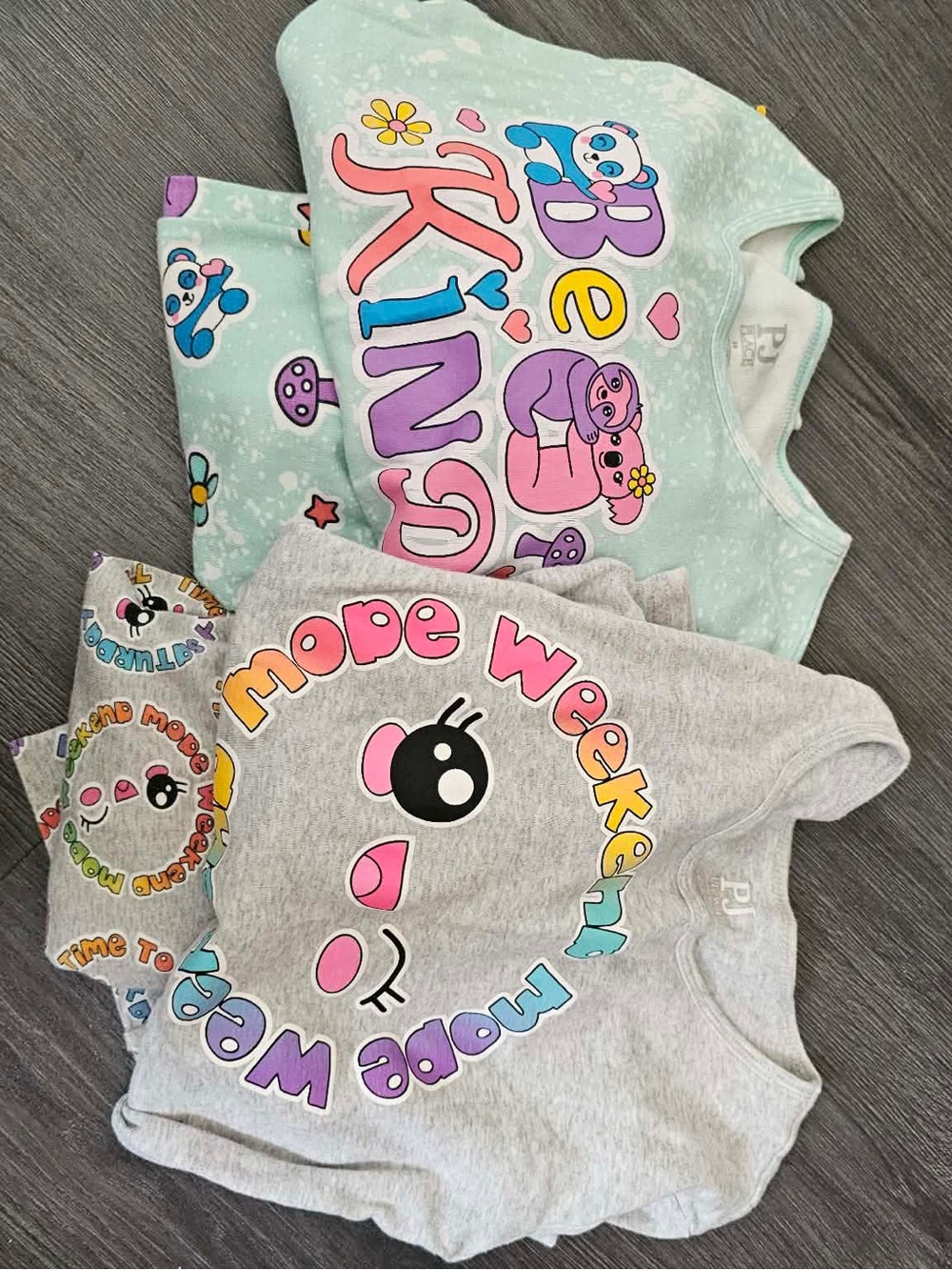 The Children's Place Girls Mint Green & Gray Cartoon Pajama Tops